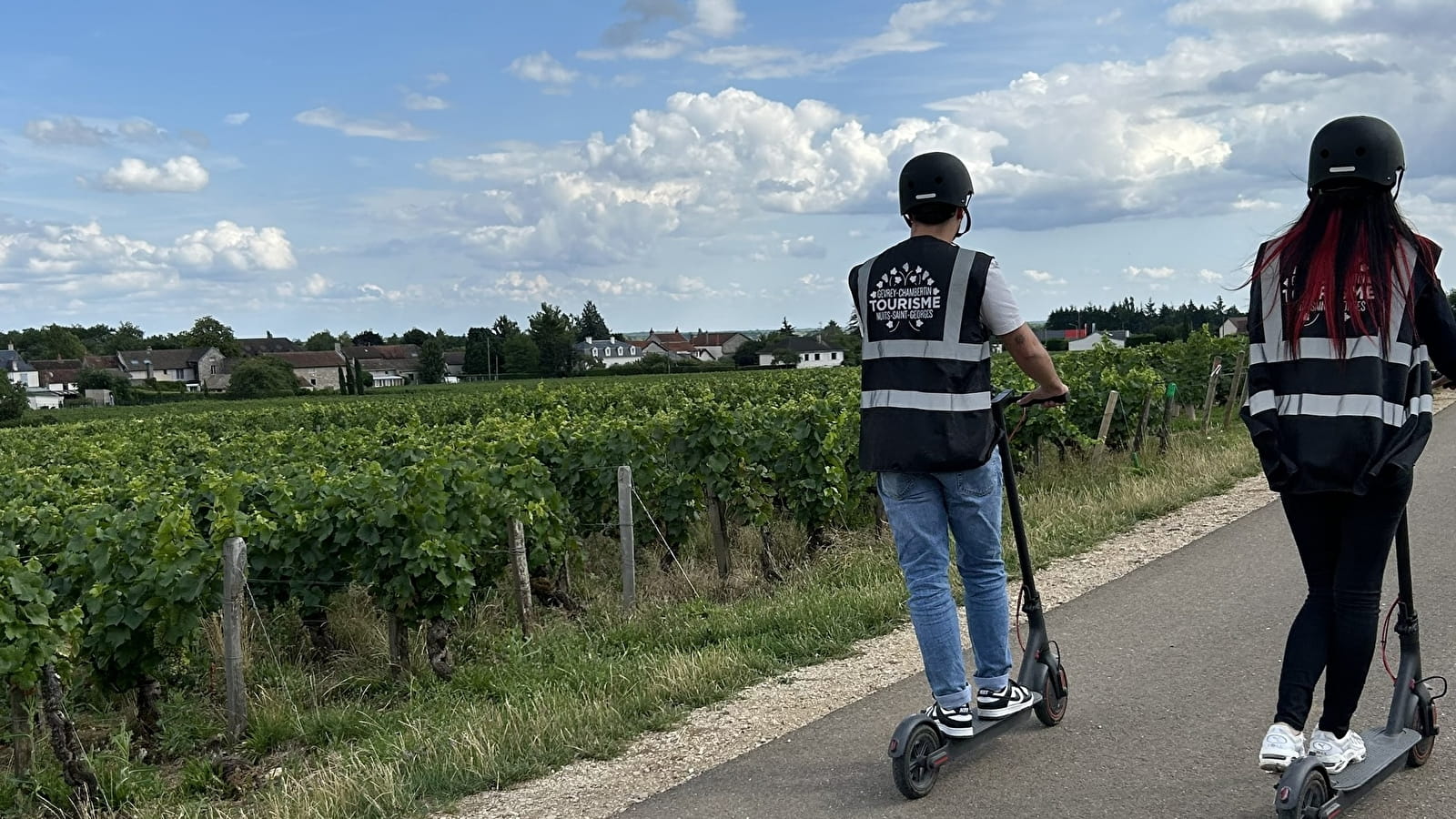 Balade commentée en trottinette électrique au milieu des Grands Crus